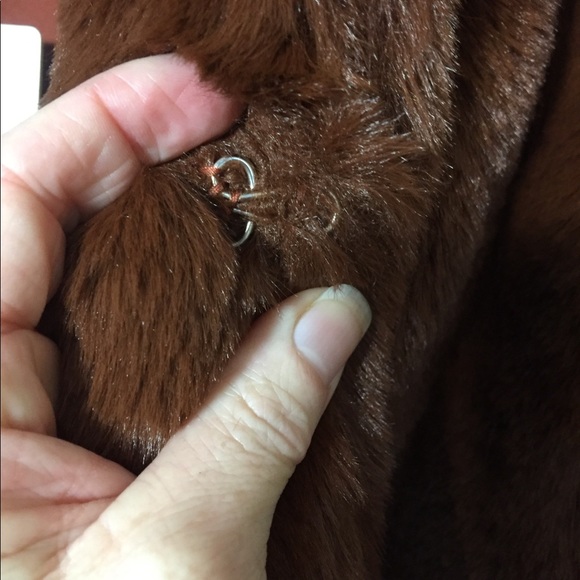 LAST ONE: Stella Faux Fur Jacket, L - Picture 7 of 7